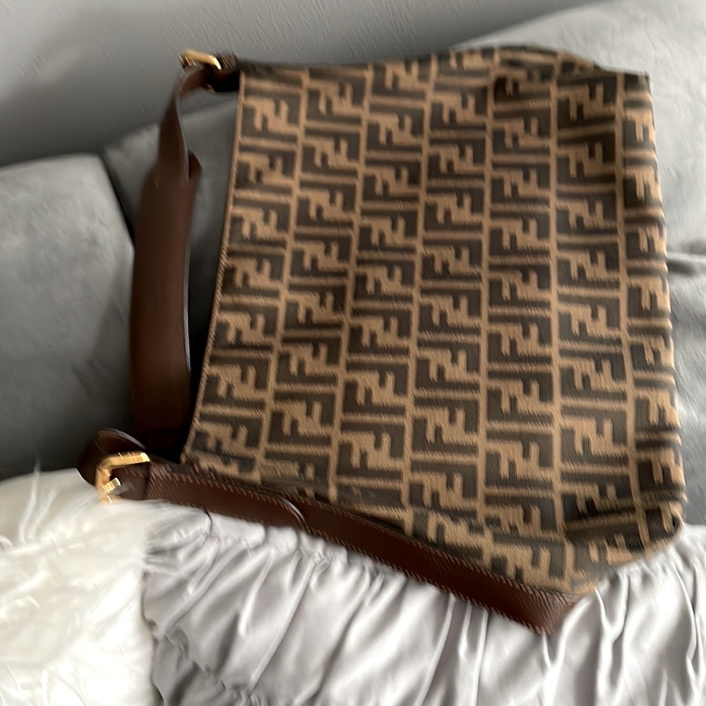 Fendi bag for sale good condition used once